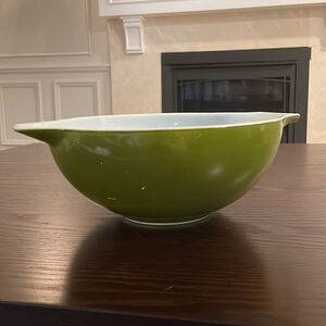 PYREX Avocado Green Cinderella #444 Mixing Bowl Good Condition vintage retro